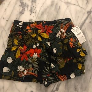 Zara floral skort
